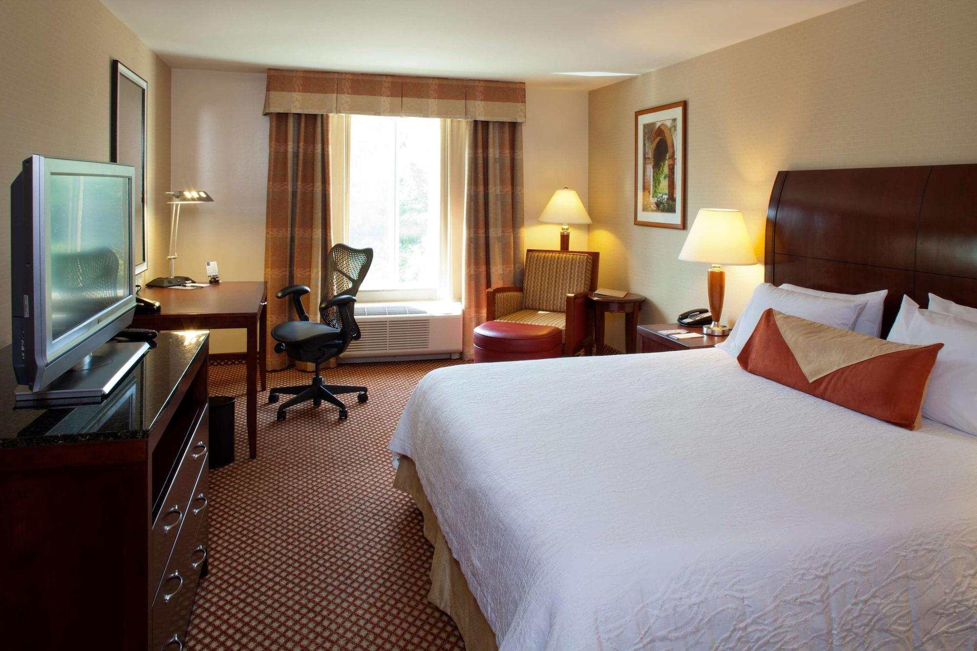 Hilton Garden Inn Ривергед Екстер'єр фото